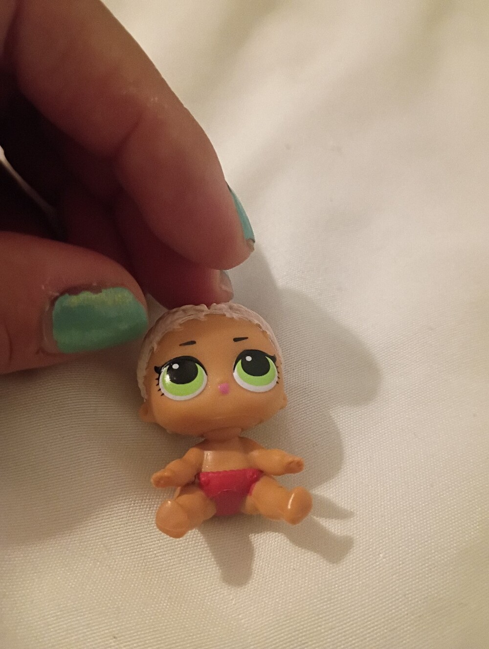 L.O.L. Surprise! Big Baby doll